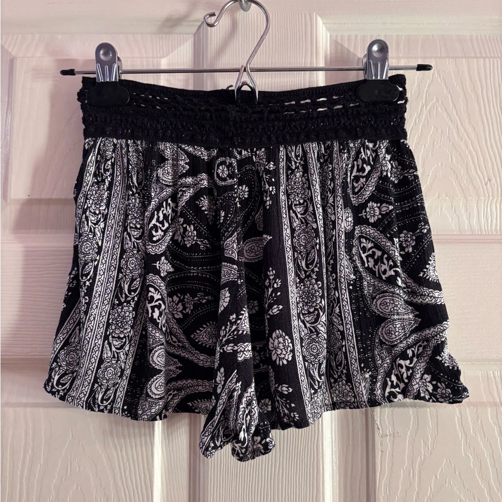 Black and White Paisley Boho Shorts